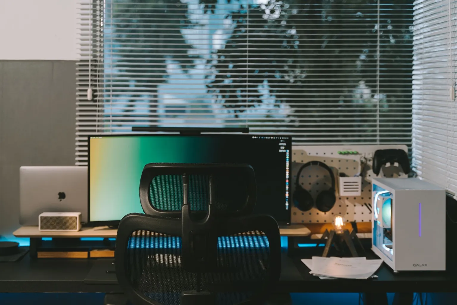 Blinds & Curtains Case Study